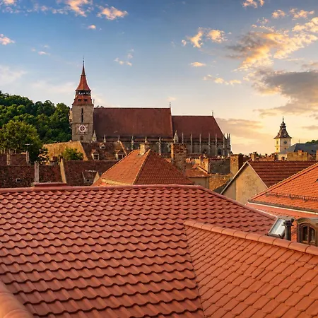 Rooftop Proprety With Large Terrace & Stunning Views - Brasov-2